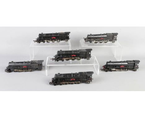 Six black Tri-ang R50A Princess Royal Class 4-6-2 46201 "Princess Elizabeth", OO Gauge (1/76 Scale) locomotives.  One has a s