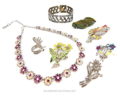 A collection of vintage costume jewellery to include a cut-steel bracelet, crystal necklace, Bakelite leaf brooch, 2 marcasit