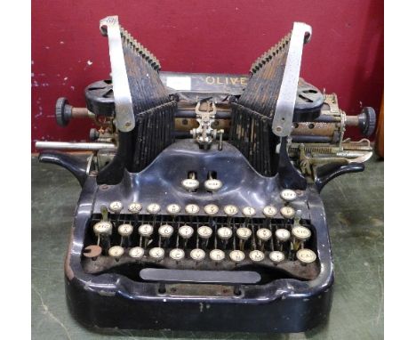 An Oliver bat wing typewriter, c.1910