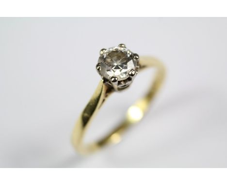 A Vintage 18ct Yellow Gold Solitaire Diamond Ring. The diamond measuring approx 0.75 pts, size Q, approx 3.4 gms.&nbsp;