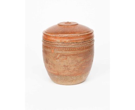 Richard Batterham (1936-2021)a salt-glazed stoneware large caddy and cover, with chatter bandunsigned, incised 2 and blurred 