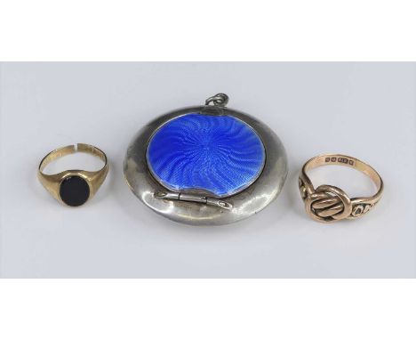 A 9ct gold Celtic Knot ring, 6g, size S; together with a 9ct gold black onyx set signet ring (cut), 2.4g; and a silver and gu