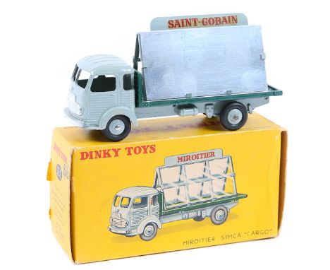 French Simca Cargo ‘Saint-Gobain Miroitier’ glass lorry (33C). An example in light grey with dark green rear body and grey wh