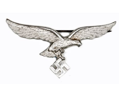 A scarce Third Reich Glider Pilot’s badge, unmarked, with ball hinge to pin (Beadle 245), GC (the eagle appears to have been 