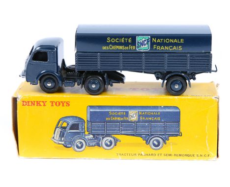French Dinky Toys Panhard S.N.C.F. articulated lorry (32AB). In dark blue livery with ‘Societe Nationale Des Chemins Fer Fran