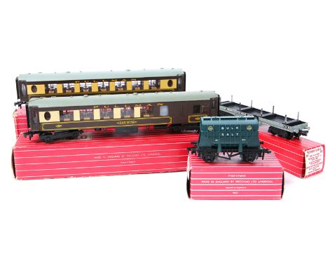 A quantity of Hornby-Dublo 2-rail railway. Including 2 x Engine shed (2-road). 2 x Engine shed extension kit. Set of 6 Platfo