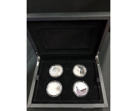 A PORTRAIT OF BRITAIN 4 COIN SILVER £5 COIN SET 