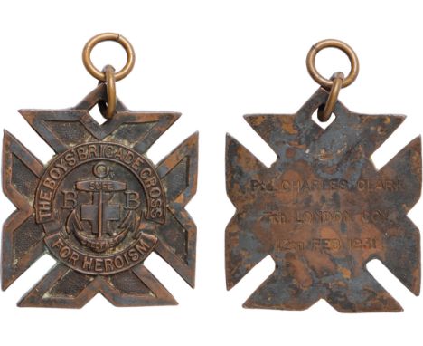 Military Orders and Medals, Groups and Single Decorations for Gallantry, A very rare Boys’ Brigade Cross For Heroism, 2nd Typ