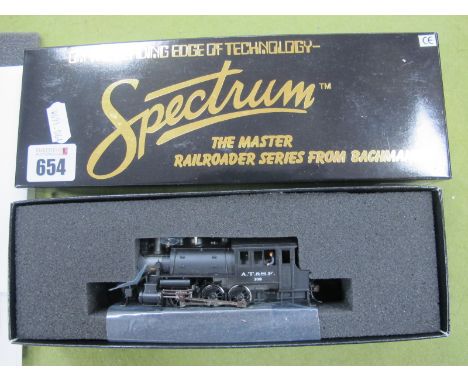 A 'HO' Gauge Bachmann Spectrum Ref No 81803 0-6-0 Saddle Tank Switcher, Santa Fe R/No 102, very good, very good box, u/t.