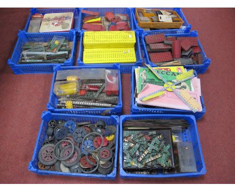 Contents of a Meccano Modellers Workshop, to include a large collection of parts, pulley wheels, tools, brackets, brass gears