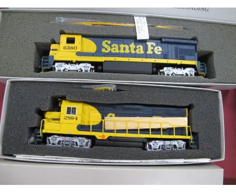 Two 'HO' Gauge U.S.A Outline Boxed Bachmann Plus Diesel Locomotives, Ref No 11504 EMD GP35 'Santa Fe' R/No 2894, plus Ref No 