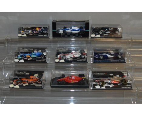 7 boxed Minichamps/ Pauls Model Art Formula 1 diecast racing car models in 1:43 scale together with another two by Onyx, one 