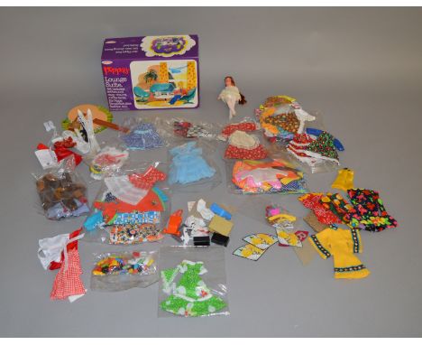 Rare boxed vintage Pippa's Lounge Suite in VG condition together with a large amount of Pippa clothing and a Pippa doll in a 