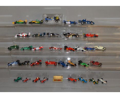 34 unboxed diecast Racing Car models by Matchbox, Corgi, Majorette, Lledo and others, including a Corgi #154 Ferrari F1 in G+