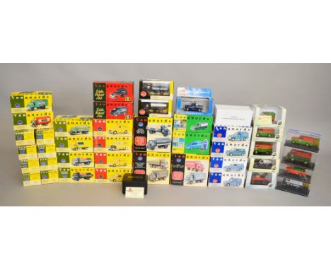 33 boxed Vanguards 1:64 scale and 9 boxed Oxford diecast 1:43 scale (42).