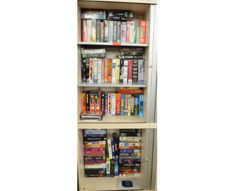 Approximately 100 PC games, which includes; Sim City, Paper Boy 2, Theme Park, Worms, The Lord Of The Rings, Gold Rush, Myst,