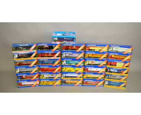 30 boxed Corgi diecast model 1:64 scale trucks, in various different liveries, from the 'Superhaulers' range, including Blue 