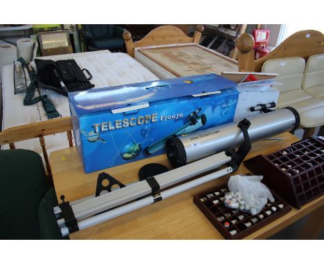 A Seben telescope with tripod and original box 