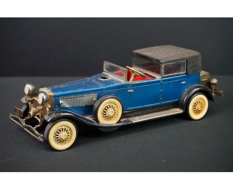 Vintage car table top cigar lighter 