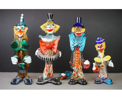 Four Murano glass clowns, to include one playing the accordion, tallest 37cm (1 a/f) 