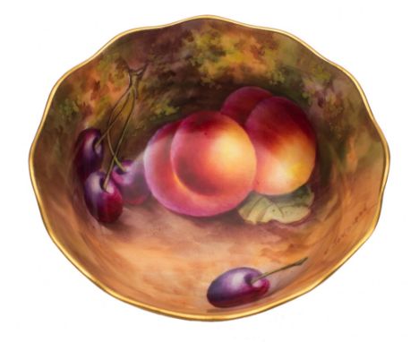 A Royal Worcester porcelain bowl: painted by Earnest Townsend, of circular form on short foot with wavy rim, the interior pai
