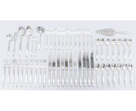 Wallace Sterling silver flatware service, "Stradivari" pattern, 55 pieces. (10 Dinner forks,, 11 dinner knives, 14 teaspoons,