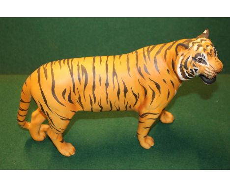 Beswick matt Tiger, model no 2096 30cm in Length 