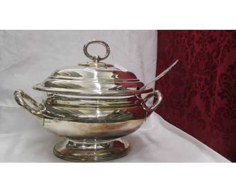 A superb quality silver plate soup tureen with ladle. 