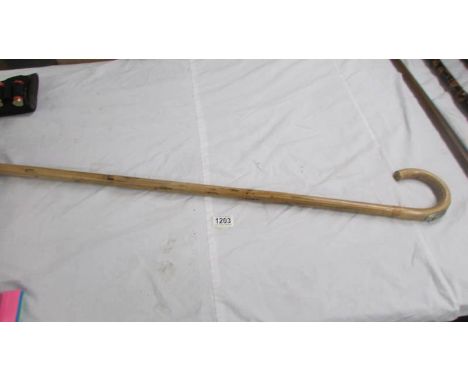 An old horse measuring stick, 98 cm long.