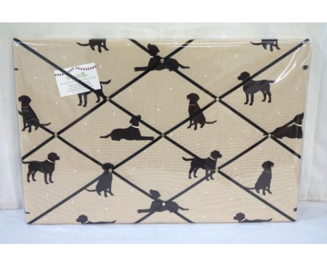 LARGE LABRADOR FABRIC NOTICE BOARD BY DAISY BELLE DESIGNS40.5cm x 60.5cmNote: Daisy Belle Designs is owned and run by designe