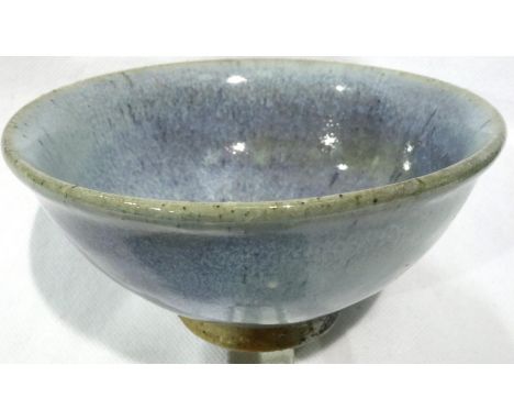 Svend Bayer studio pottery footed bowl, slight crazing but no chips or cracks, D: 13 cm. P&amp;P Group 1 (£14+VAT for the fir