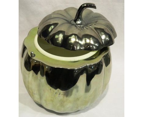 Metal ice bucket by Tegrine of Florence Italy, H: 24 cm. P&amp;P Group 2 (£18+VAT for the first lot and £3+VAT for subsequent