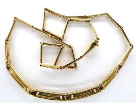 A handmade 14ct gold Greek Key design necklace with graduated links, L: 48 cm, 24.2g. P&amp;P Group 1 (£14+VAT for the first 