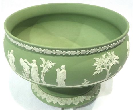 Wedgwood sage green footed bowl, D: 32 cm. No cracks or chips. P&amp;P Group 3 (£25+VAT for the first lot and £5+VAT for subs