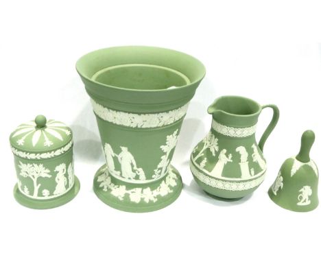 Four Wedgwood jasperware items including a large vase, H: 21 cm. P&amp;P Group 3 (£25+VAT for the first lot and £5+VAT for su