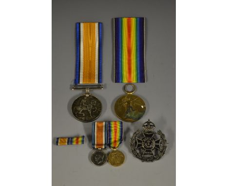 Medals, WW1, a pair, British War Medal 1914-1918 and Allied Victory Medal, named to 20069 Pte. T.W. Griffin, Notts. & Derby R