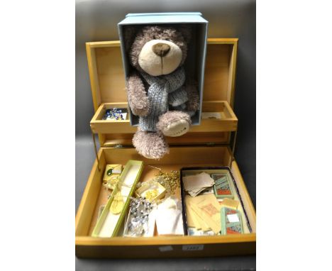 Costume Jewellery - a jade pendant necklace; flower brooches;  a novelty peacock brooch;  cigarette cards including Life in t