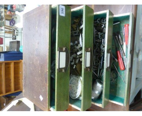 Pine four drawer tool chest and engineering tools