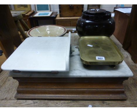 Early 20th century Set of Oak Shop Scales with Marble Top and Ceramic and Brass Trays