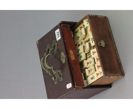 Vintage cased Mahjong set