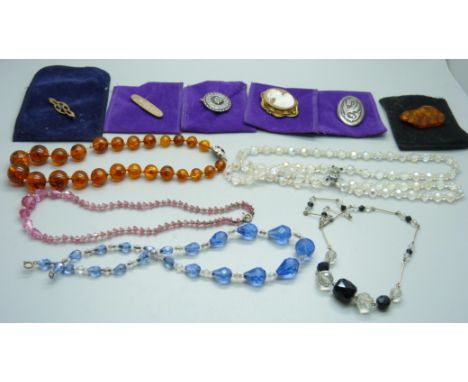 Vintage jewellery 