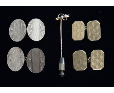 A pair of Victorian gold cufflinks, 9 ct, a pearl set tie pin and a pair of 18 ct gold cufflinks.  21 grams