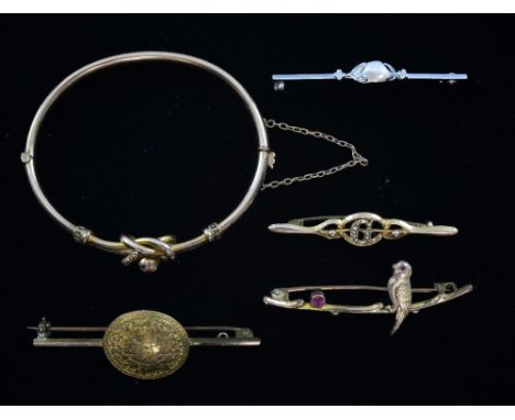 Group of Victorian and later jewellery including a yellow metal bangle C 1890, bar brooches including one with a parrot 