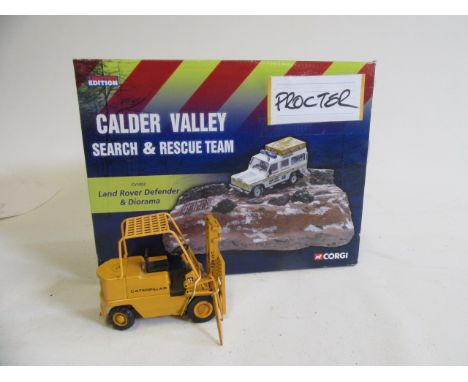 Corgi limited edition Calder Valley Search and Rescue team Land Rover Set, boxed E, and a JCB Forklift truck, E (Est. plus 21