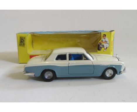 Corgi 273 Rolls Royce Silver Shadow in pearlescent white/grey, box E, vehicle E (Est. plus 21% premium inc. VAT)