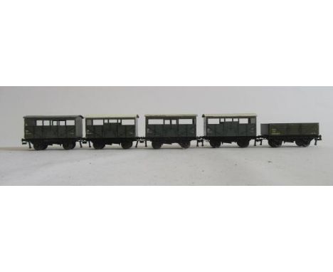 Hornby Dublo G.W.R. goods wagon comprising one 5-plank coal truck and four cattle trucks, F (5) (Est. plus 21% premium inc. V