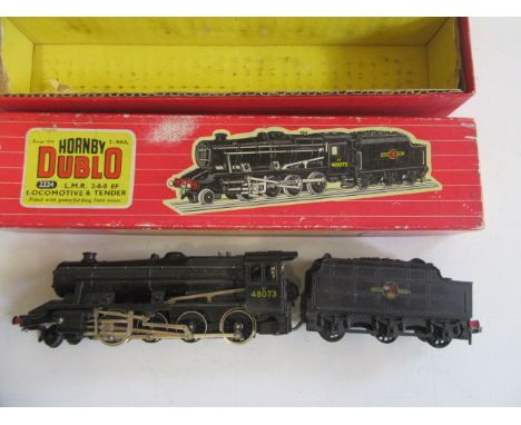 Hornby Dublo 2224 8F locomotive and tender finished in black, 48073 to cab, box AF, F-P (Est. plus 21% premium inc. VAT)