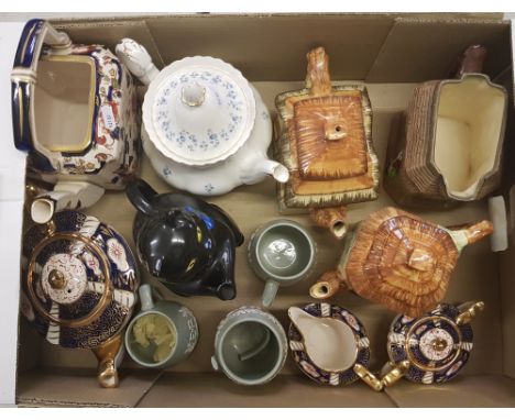 Mixed collection of items: Sadlers tea service, Royal Albert Memory Lane teapot (2nds), Royal Doulton series ware jug etc (1 