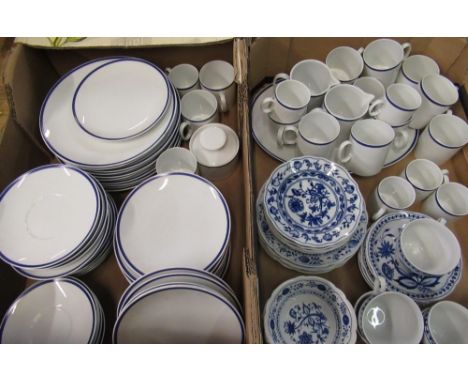 Thomas of Germany blue and white part dinner service, Zwiebelmuster Czech part tea service (2 boxes) 