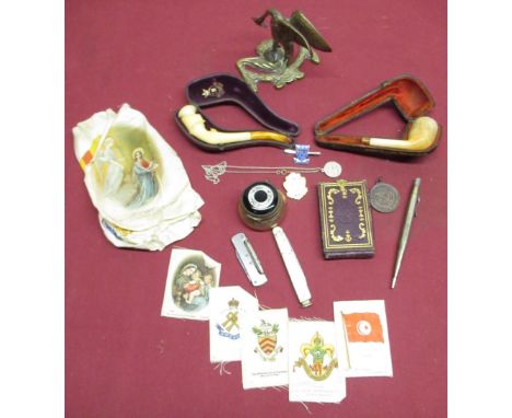 Selection of collectables to include two Meerschaum pipes, small C19th glass inkwell with enamel lid, C19th tooled leather ai